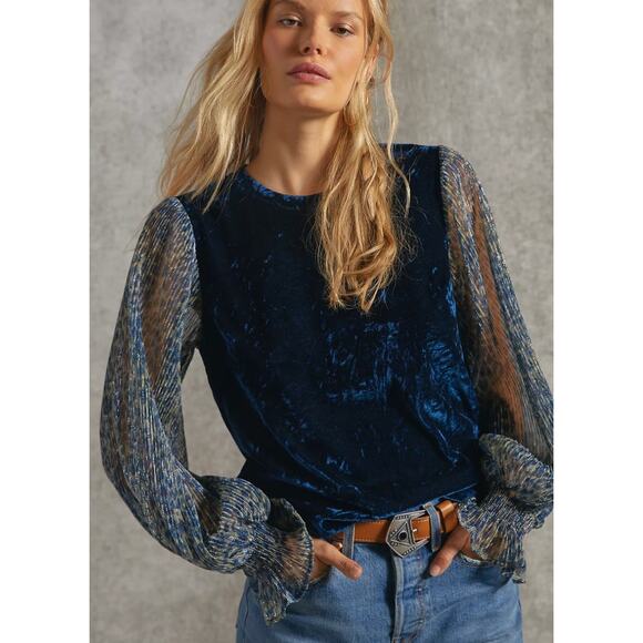 Anthropologie Sheer Velvet Long Sleeve Navy Animal Print top Medium - Picture 1 of 4